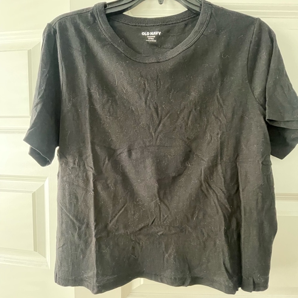 BNWOT black cropped t shirt